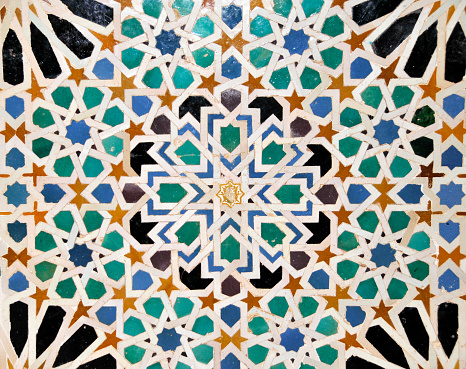 Detalles de los mosaicos en Nasrid palacio de Alhambra, Sevilla, España photo