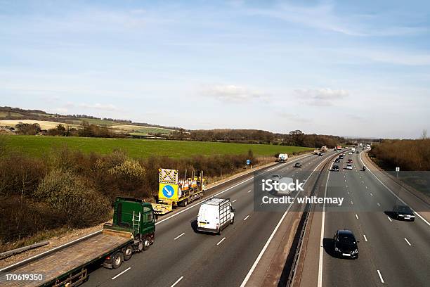Autostrada M25 - zdjęcia stockowe i więcej obrazów Droga wielopasmowa - Droga wielopasmowa, Zjednoczone Królestwo, Autostrada M25