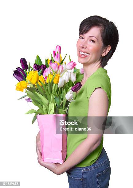 Holding Tulpen Stockfoto und mehr Bilder von Blumenbouqet - Blumenbouqet, Tragebehältnis, Blume