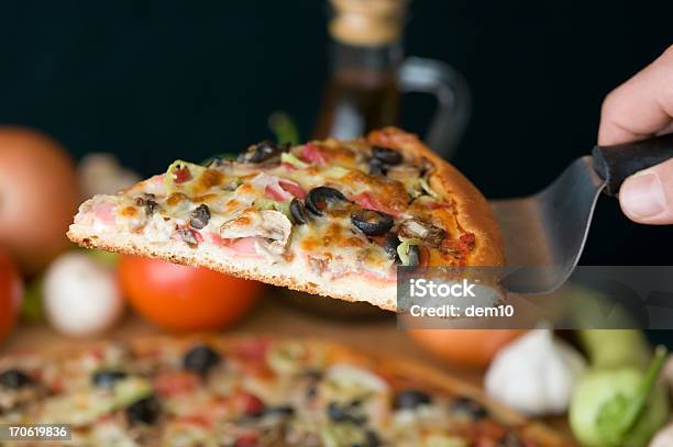 Photo libre de droit de Pizza Series banque d'images et plus d'images libres de droit de Ail - Légume à bulbe - Ail - Légume à bulbe, Aliment, Aliment en portion