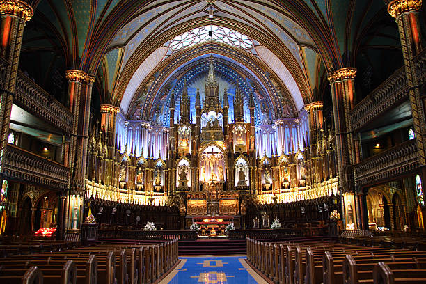 istock notre dame basilica, montreal 170619916