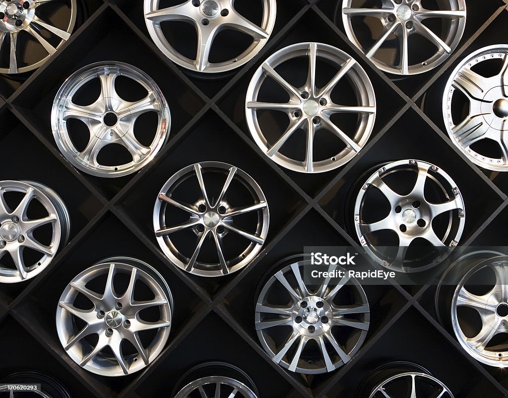 Стена колеса#3 - Стоковые фото Легкосплавный диск колеса роялти-фри