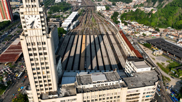 브라질 리우데자네이루 시내에 있는 중앙 기차역. - downtown district brazil rio de janeiro clear sky 뉴스 사진 이미지
