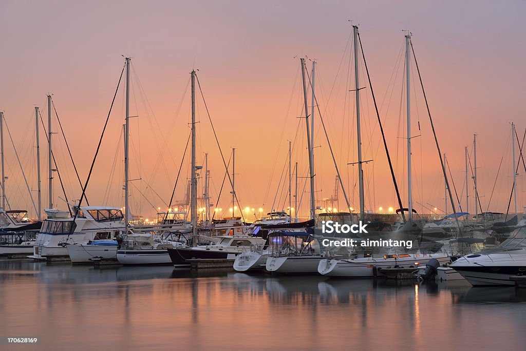 Marina al atardecer en el puerto de Charleston - Foto de stock de Carolina del Sur libre de derechos