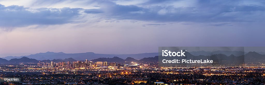 panorama de Phoenix et Scottsdale au crépuscule - Photo de Arizona libre de droits