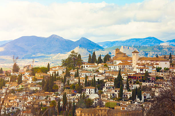 sacromonte viertel in granada - granada spanien stock-fotos und bilder