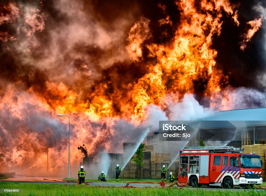 Brandschutz in einem Industriegebiet - Lizenzfrei Feuer Stock-Foto