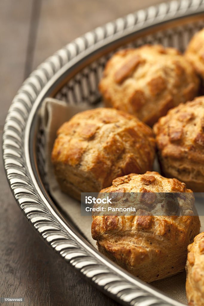 scones tout juste sortis du four - Photo de Craquelé libre de droits