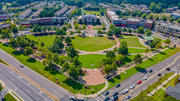 istock Suwanee Town Center, Suwanee Georgia 1706503032