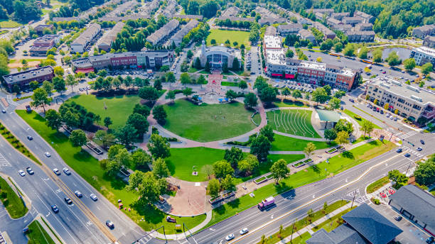 istock Suwanee Town Center, Suwanee Georgia 1706504159