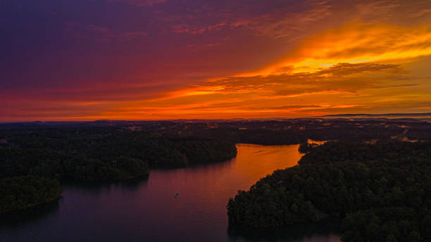 istock Lake Wedowee, Alabama 1708504009