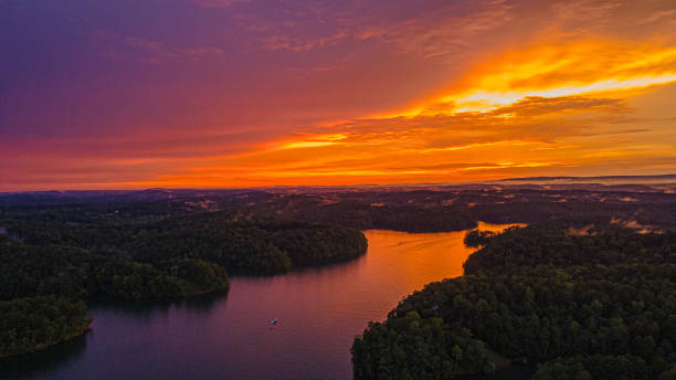 istock Lake Wedowee, Alabama 1708504551