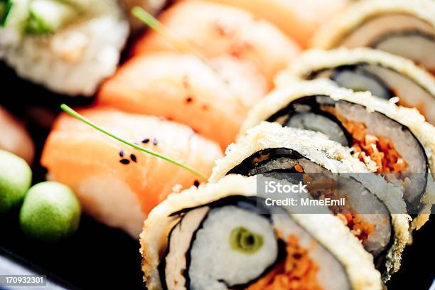 Foto de Prato De Sushi e mais fotos de stock de Alimentação Saudável - Alimentação Saudável, Almoço, Antepasto