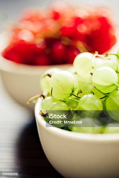 Uva Spina E Ribes Rosso - Fotografie stock e altre immagini di Alimentazione sana - Alimentazione sana, Antiossidante, Cibi e bevande