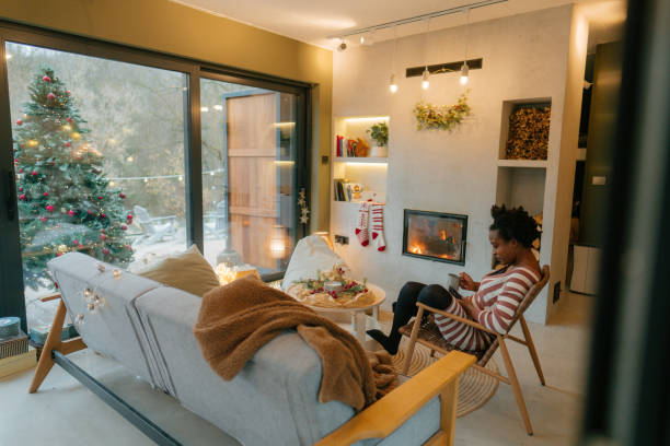 istock Cozy Christmas morning 1709381939