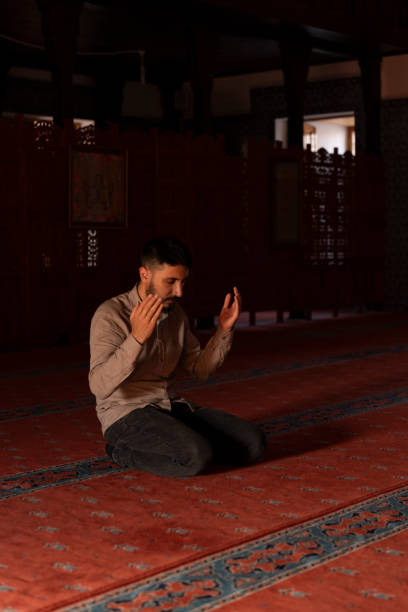 istock Muslim man worshipping in a mosque. 1710408521
