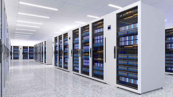 Toma del centro de datos con varias filas de bastidores de servidores totalmente operativos. Telecomunicaciones modernas, refrigeración del centro de datos, sala de servidores, renderizado 3D photo