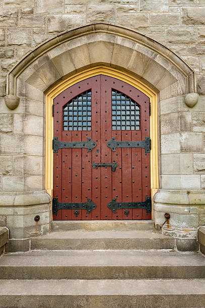 istock Gothic Wooden Door 171100134