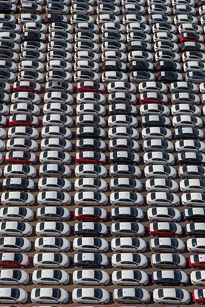istock Brand new cars 171101660