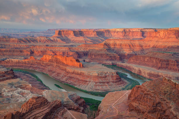 istock Deadhorse Point Canyons and Clouds 171105961