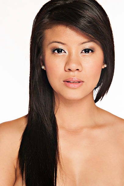 istock Beautiful young woman 171107600
