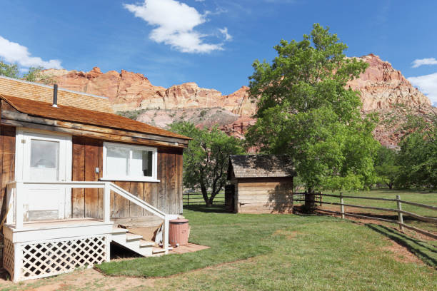 istock nobody at a Utah farm house in summer 171109555