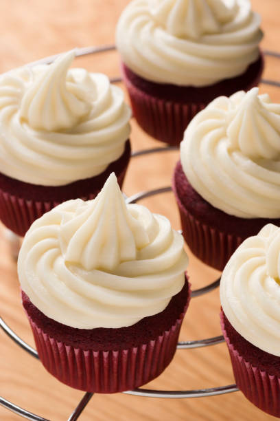istock Red Velvet Cupcakes on Cooling Rack 171110529