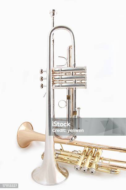 Złoty I Srebrny Trumpet Duet - zdjęcia stockowe i więcej obrazów Bez ludzi - Bez ludzi, Białe tło, Brass Band