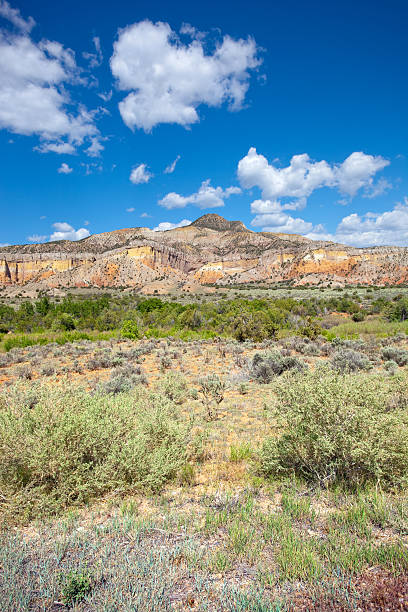 southwest badlands paesaggio - sonoran desert desert badlands mesa foto e immagini stock