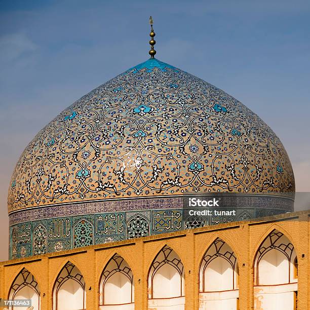 Mezquita Sheikh Lotfollah Isfahán Irán Foto de stock y más banco de imágenes de Irán - Irán, Lugar de interés, Aire libre
