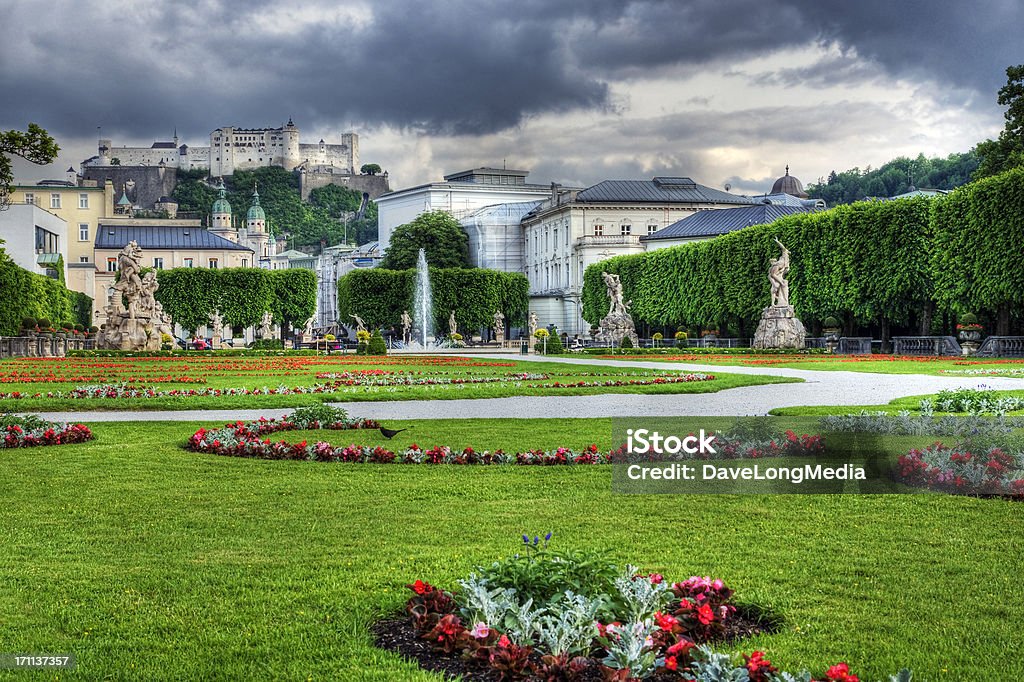 Mirabellgarten w Salzburg - Zbiór zdjęć royalty-free (Salzburg)