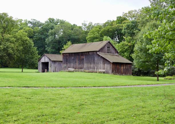 istock Old Barn in the Country 1711419446