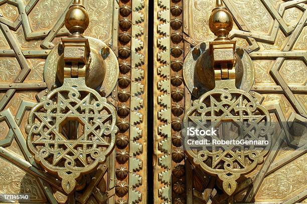 Marroquí Knockers Puerta Foto de stock y más banco de imágenes de Asia Occidental - Asia Occidental, Puerta - Entrada, Aldaba