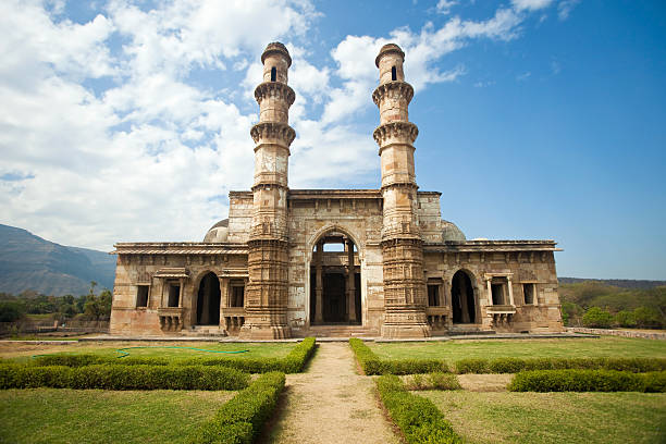 Champaner, India Site Of The Mughal Empire In Champaner-Pavagadh Near Vadodara (Baroda), Gujarat, IndiaThis Is A UNESCO World Heritage Site Dating From The 15th Century gujarat stock pictures, royalty-free photos & images