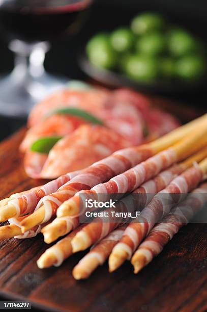 Fantastische Appetithäppchen Stockfoto und mehr Bilder von Antipasto - Antipasto, Bildschärfe, Brotstange