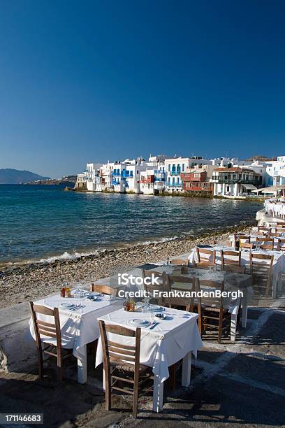 Greek Ristorante - Fotografie stock e altre immagini di Mykonos - Mykonos, Ambientazione esterna, Ambientazione tranquilla