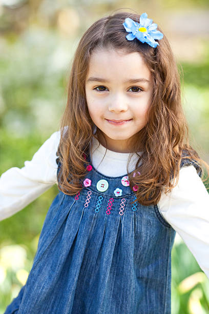 istock Beautiful young girl 171147413