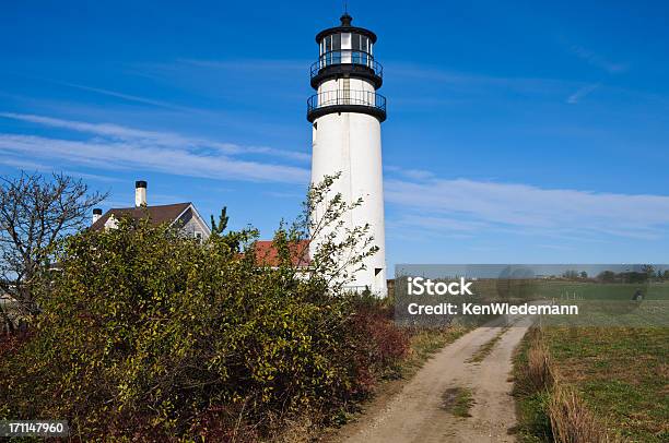 Hasta El Faro Foto de stock y más banco de imágenes de Faro - Estructura de edificio - Faro - Estructura de edificio, Nueva Inglaterra - Estados Unidos, Vía