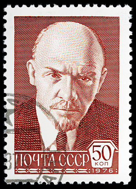 urss selo postal sobre fundo branco - vladimir lenin imagens e fotografias de stock