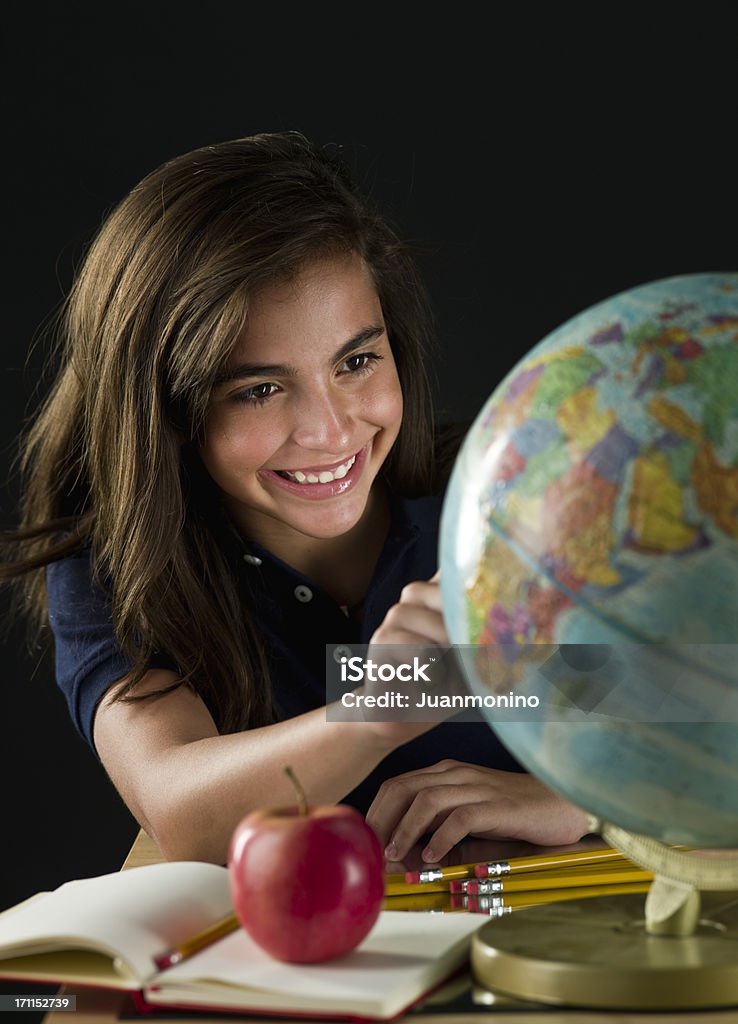 Niña en la escuela - Foto de stock de Mapa mundial libre de derechos