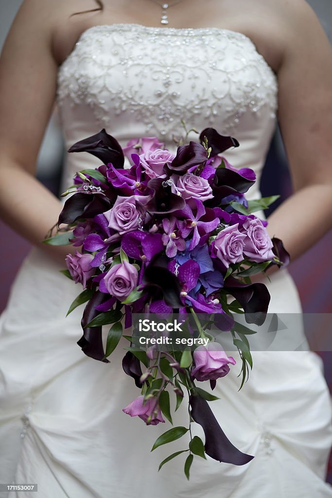 Noiva com bouquet - Royalty-free Bouquet Foto de stock