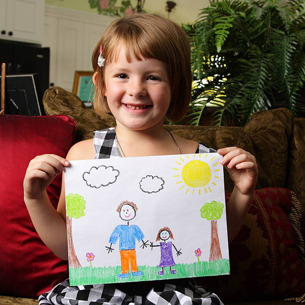 istock Father and Daughter Drawing 171156817