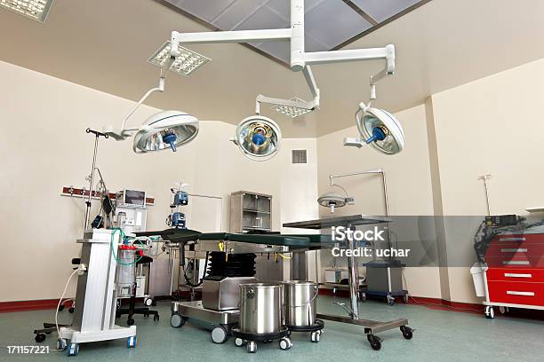 Operationssaal Stockfoto und mehr Bilder von Organspende - Organspende, Ausrüstung und Geräte, Beleuchtet