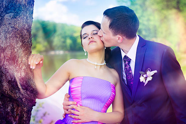 istock Young couple kissing in a dream 171159377