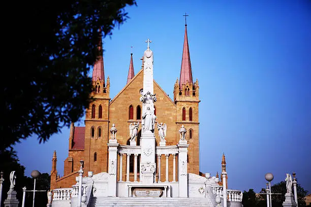 Karachi, Pakistan: St. Patrick's Cathedral, the seat of the Roman Catholic Archdiocese of Karachi, built in gothic style was opened in 1881 and with the seating capacity of 5,000 people is the largest Catholic Church in Pakistan. The white marble structure "Monument to Christ the King" was added to the Cathedral grounds in 1931.