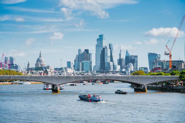 Waterloo Bridge and the River Thames, St.Paul's and the City of London Waterloo Bridge and the River Thames, St.Paul's and the City of London waterloo bridge stock pictures, royalty-free photos & images