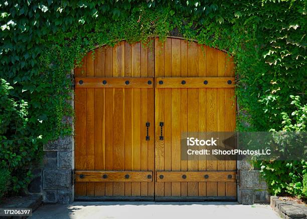 Eingang Stockfoto und mehr Bilder von Kalifornien - Kalifornien, Tür, Weinkeller