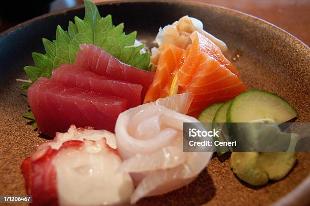 Atum Salmão E Polvo Sashimi - Fotografias de stock e mais imagens de Almoço - Almoço, Atum - Peixe, Carne