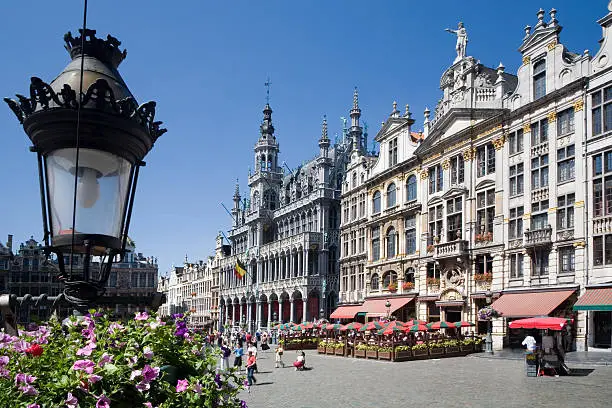 Central Square (Grande Place) of Brussels. In center: museum of the city.