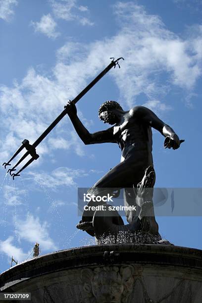 Photo libre de droit de Neptun De Sculpture De Gdansk banque d'images et plus d'images libres de droit de Fontaine - Fontaine, Trident - Lance, Art